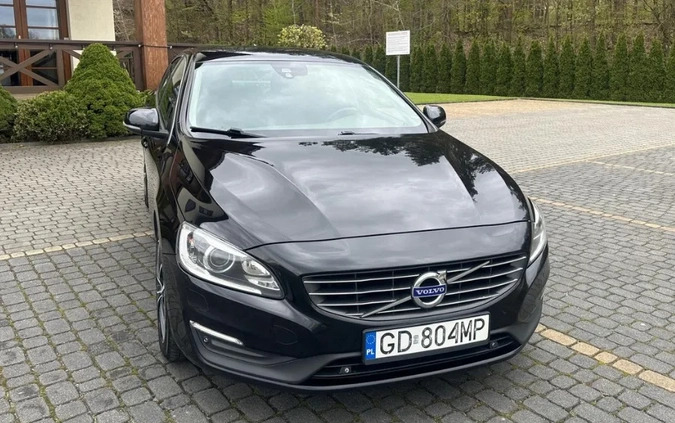 volvo s60 pomorskie Volvo S60 cena 62500 przebieg: 157000, rok produkcji 2016 z Brok